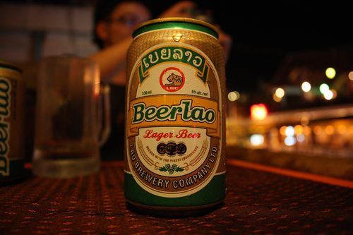 やはりビール、これは「Beer Lao」